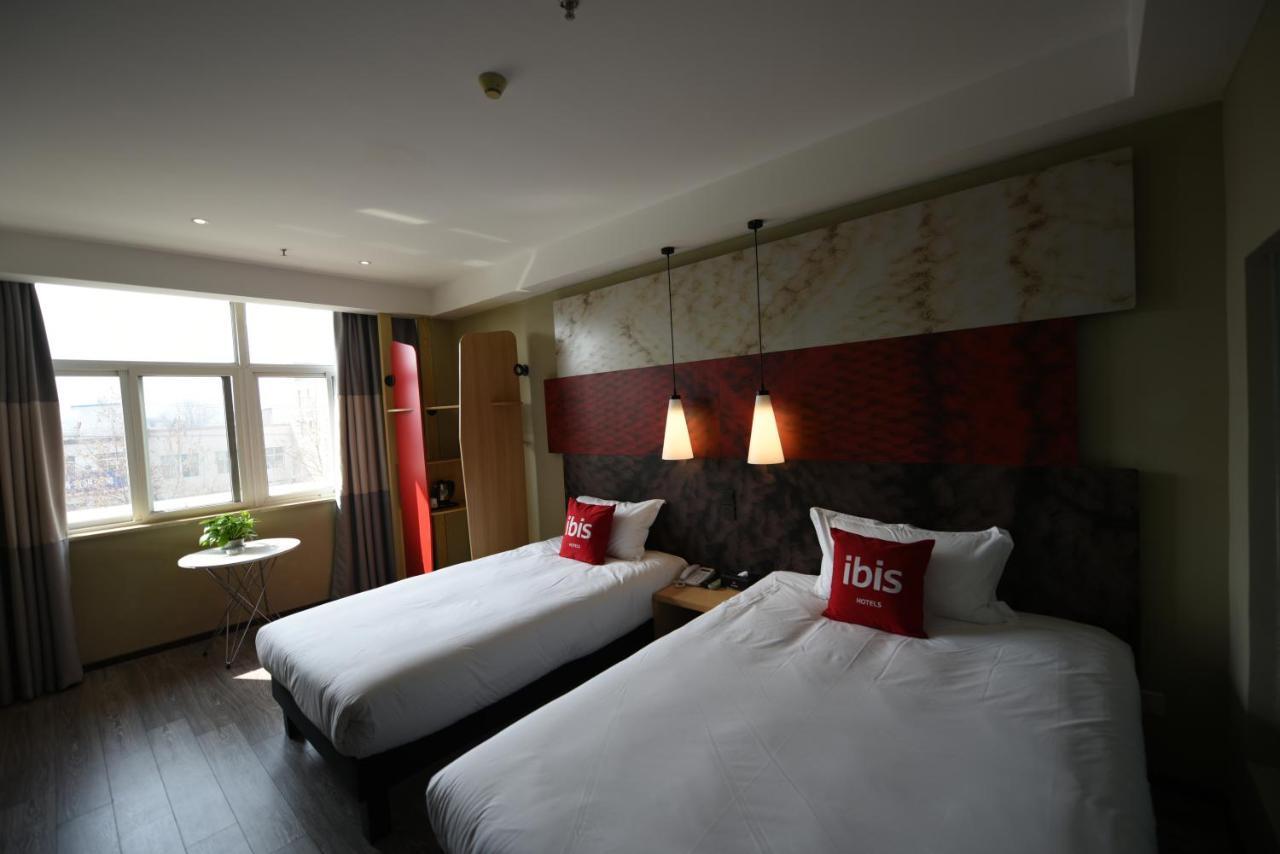 Ibis Xi'An Lintong Huaqing Hot Spring Hotel Екстер'єр фото